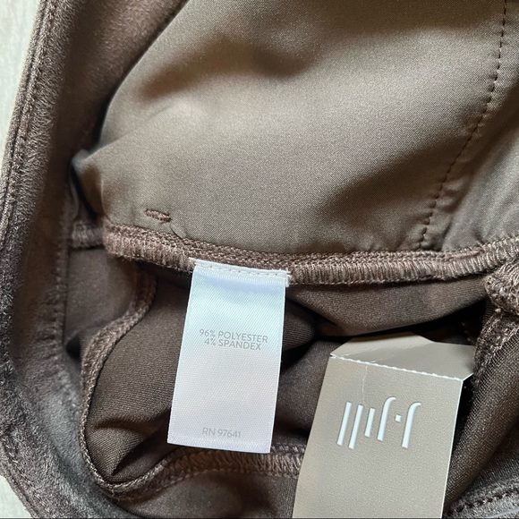 NWT, J. Jill Taylor Luxe Faux Suede Pants in Mocha - Picture 11 of 11